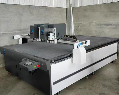 蜂窝纸板裁切机